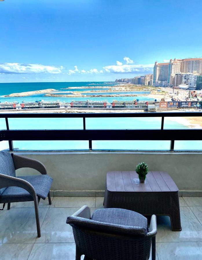 Luxury Gleem 2 Direct Sea View Alexandria