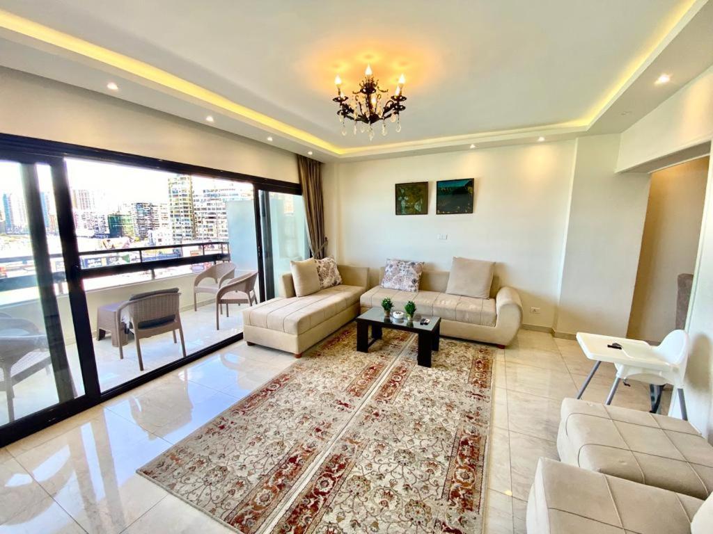 Luxury Gleem 2 Direct Sea View