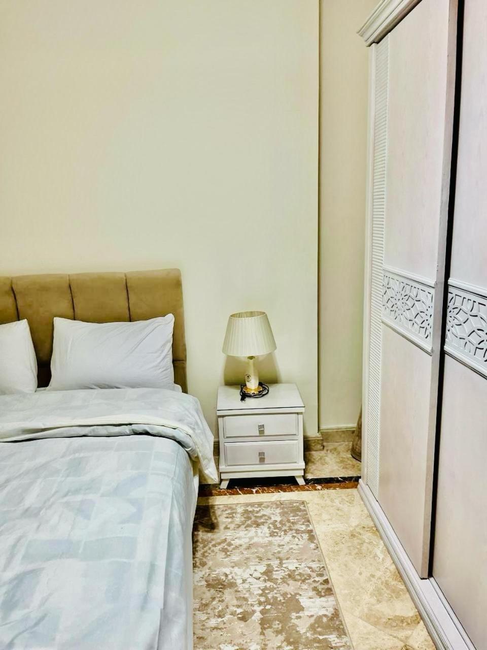 Luxury Gleem 2 Direct Sea View Apartment Alexandria