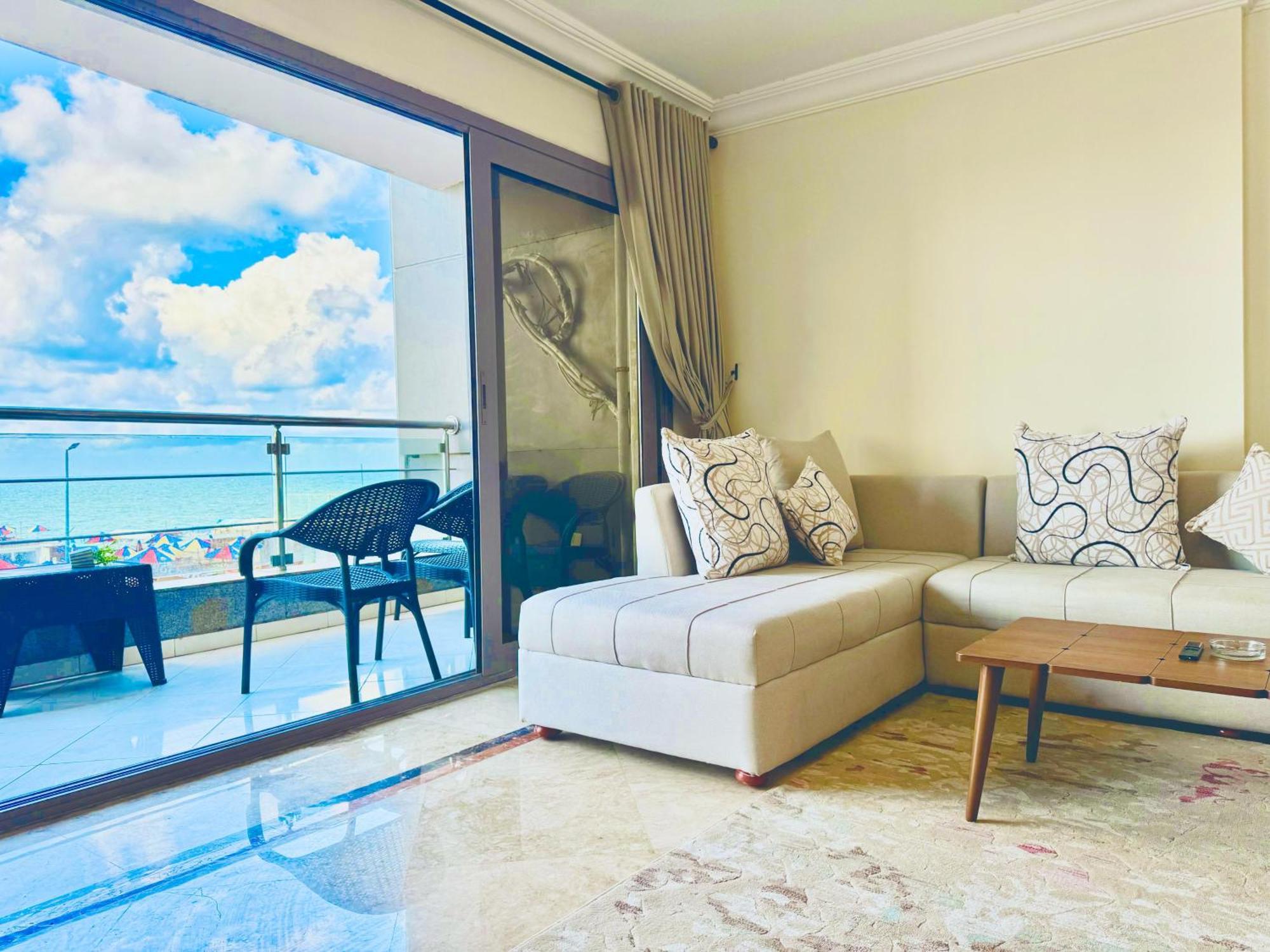 Apartment Luxury Gleem 2 Direct Sea View