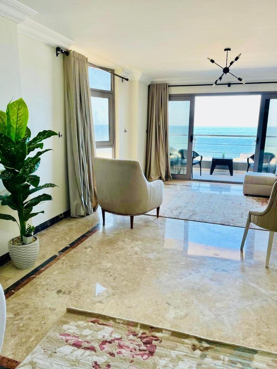 Apartment Luxury Gleem 2 Direct Sea View Alexandria