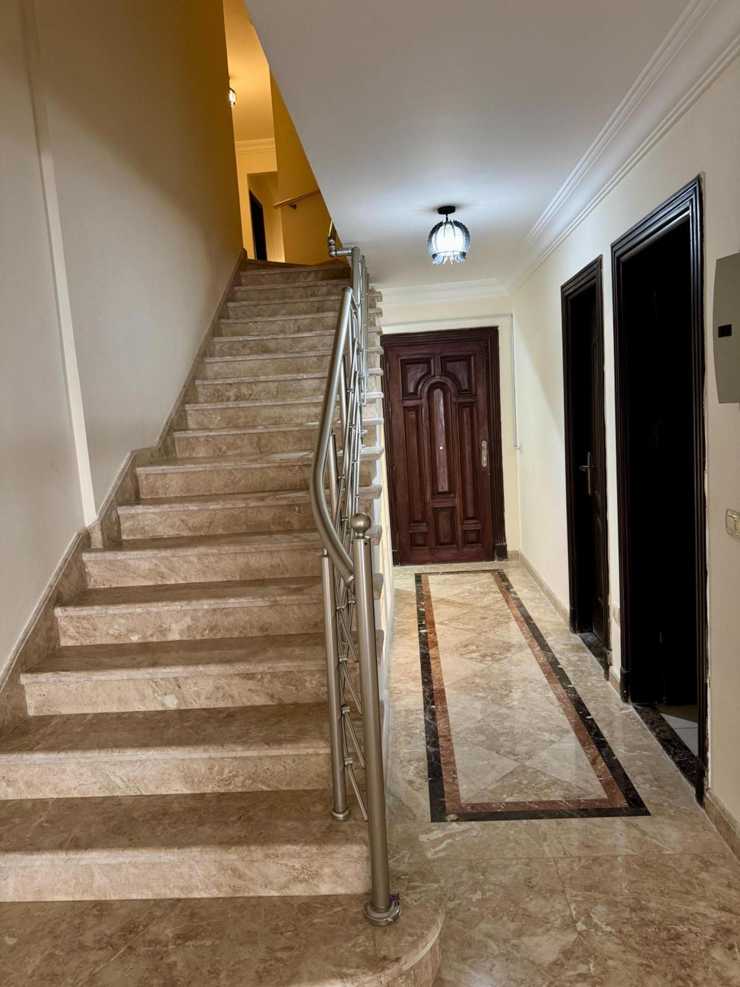 Luxury Gleem 2 Direct Sea View