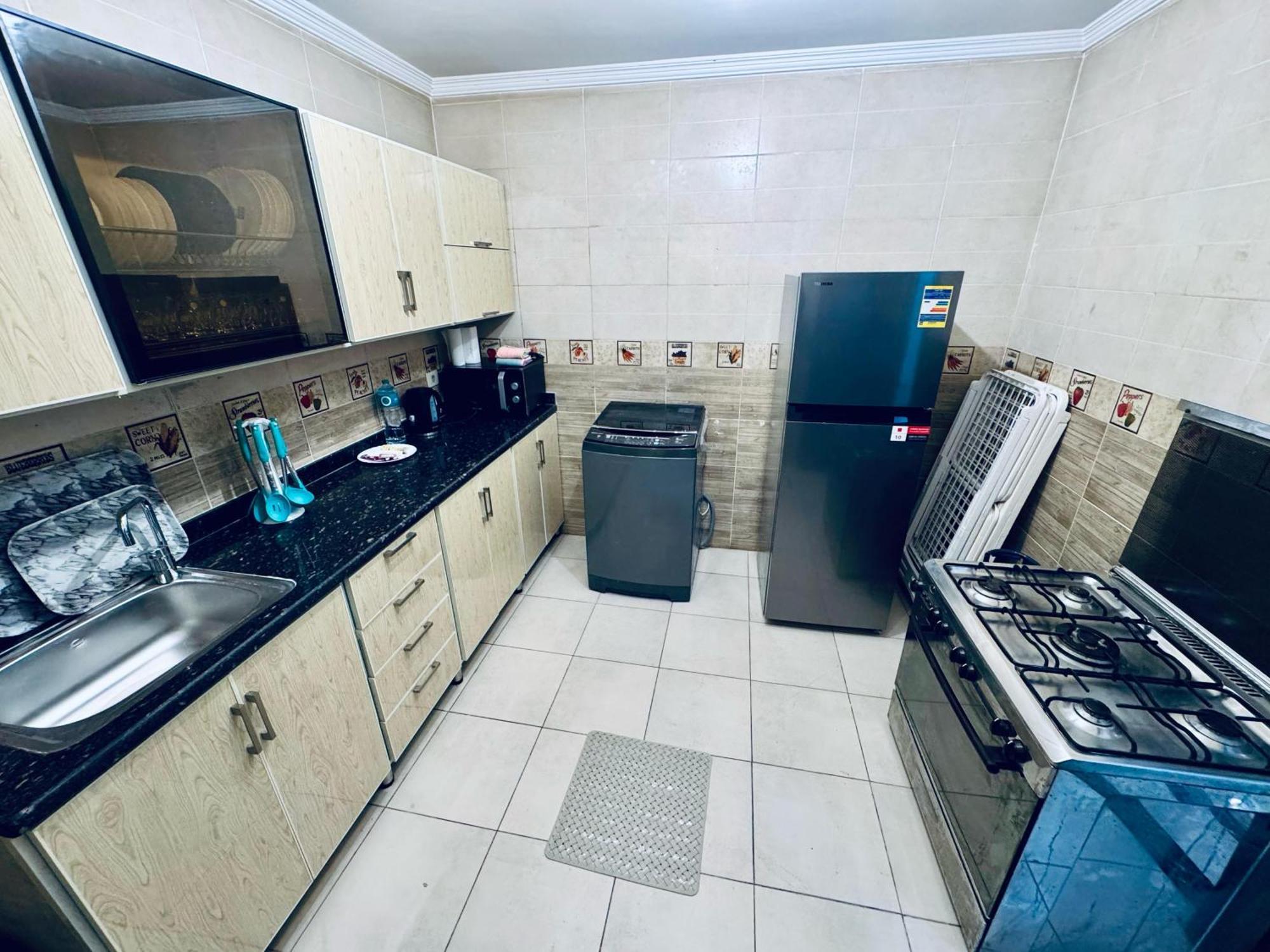 Luxury Gleem 2 Direct Sea View Apartment