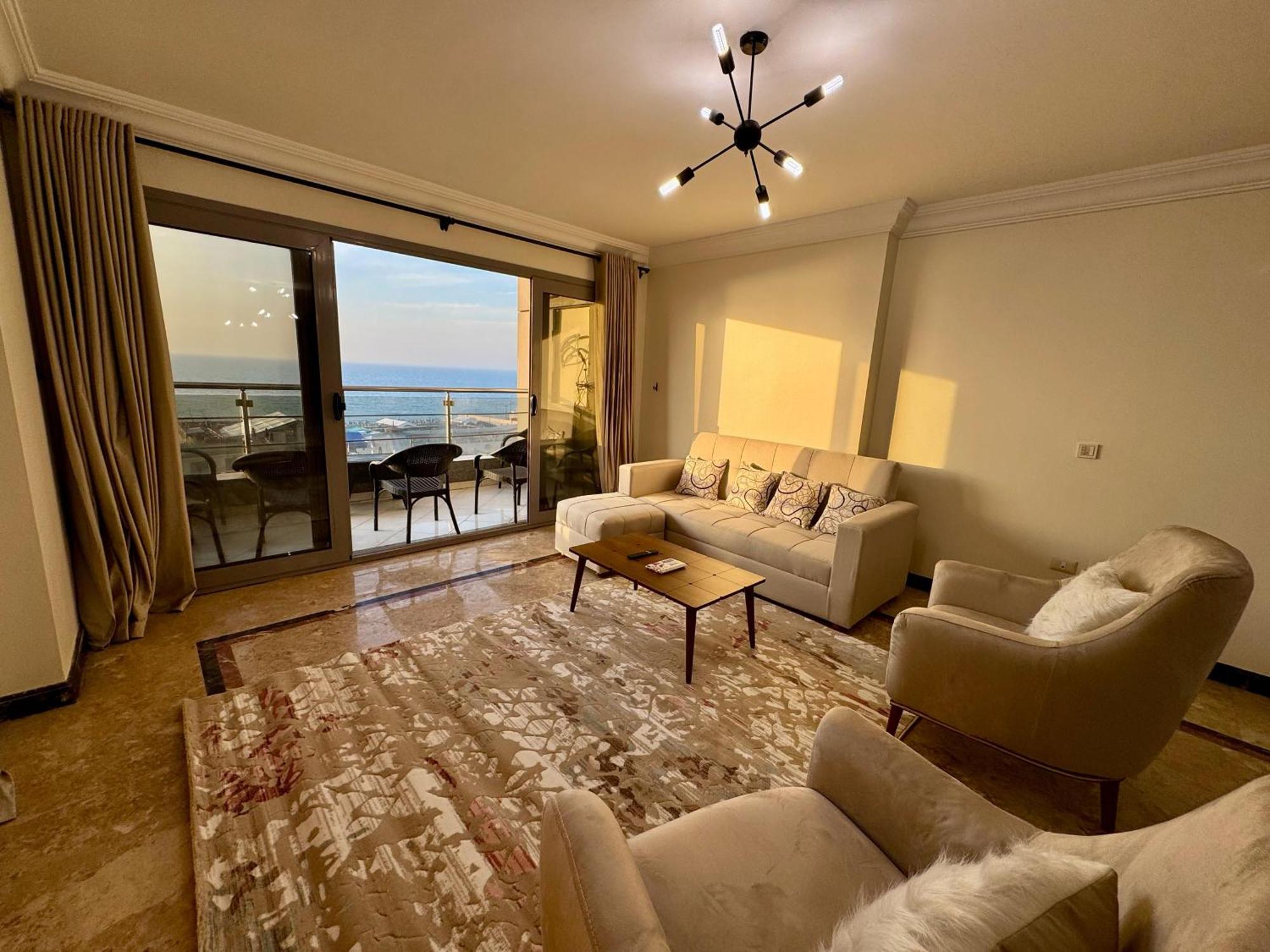 Apartment Luxury Gleem 2 Direct Sea View Alexandria