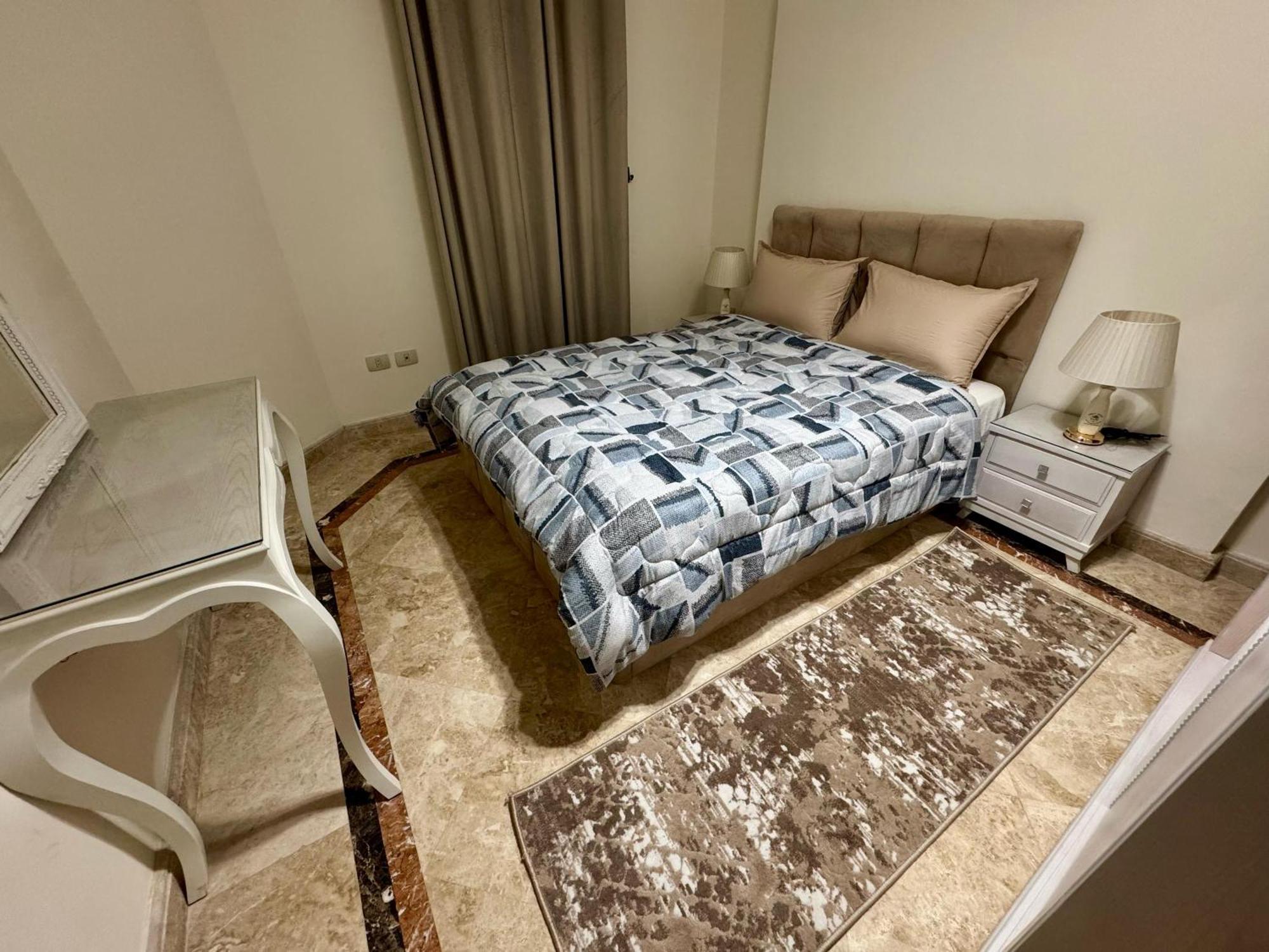 Luxury Gleem 2 Direct Sea View *